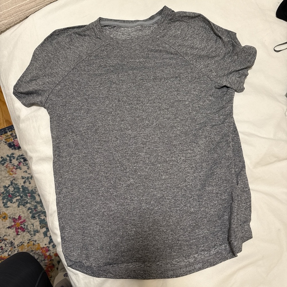 Men's Gray T-Shirt